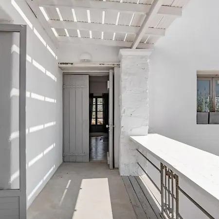 Vakantiehuis Horizon House With Private Pool And Breathtaking Views